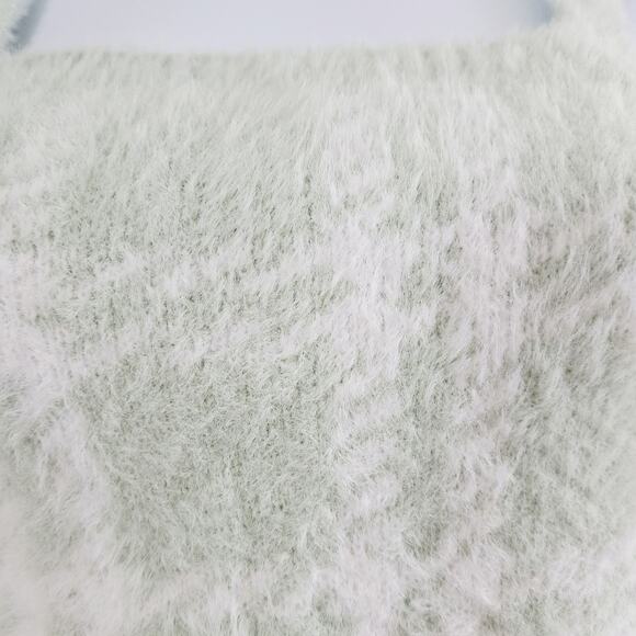 Kendall & Kylie Cropped Fuzzy Sweater Top - Picture 9 of 11